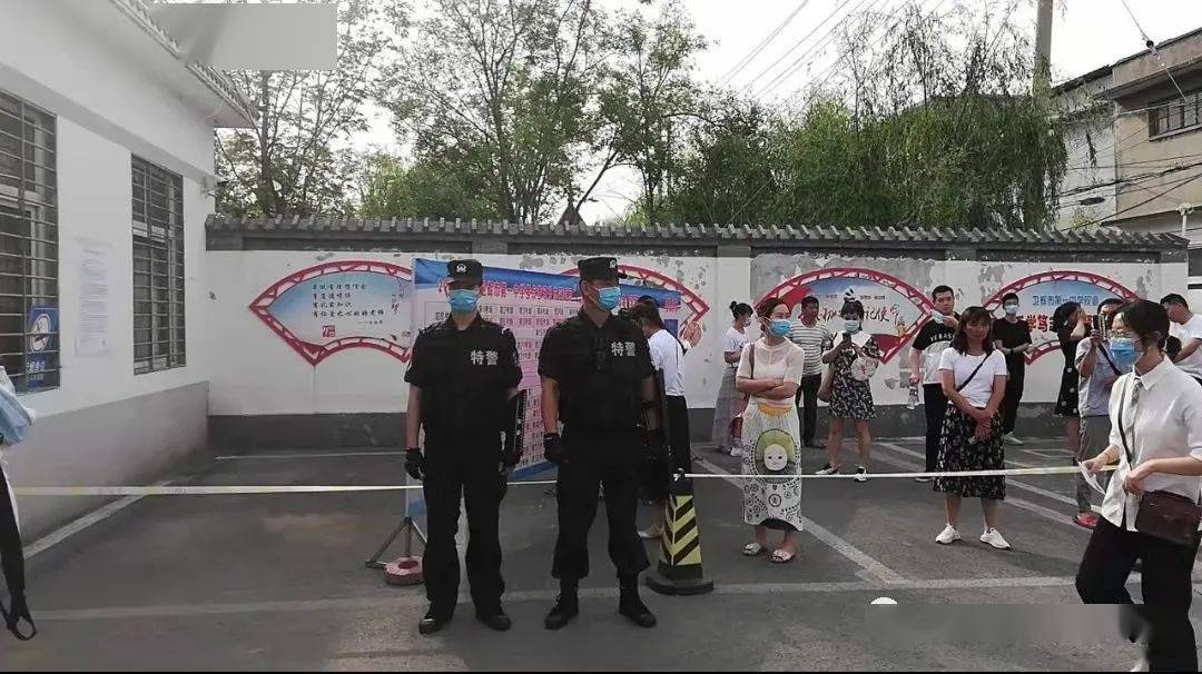 管家婆204年資料一肖配成龍——揭秘背后的故事與深層含義