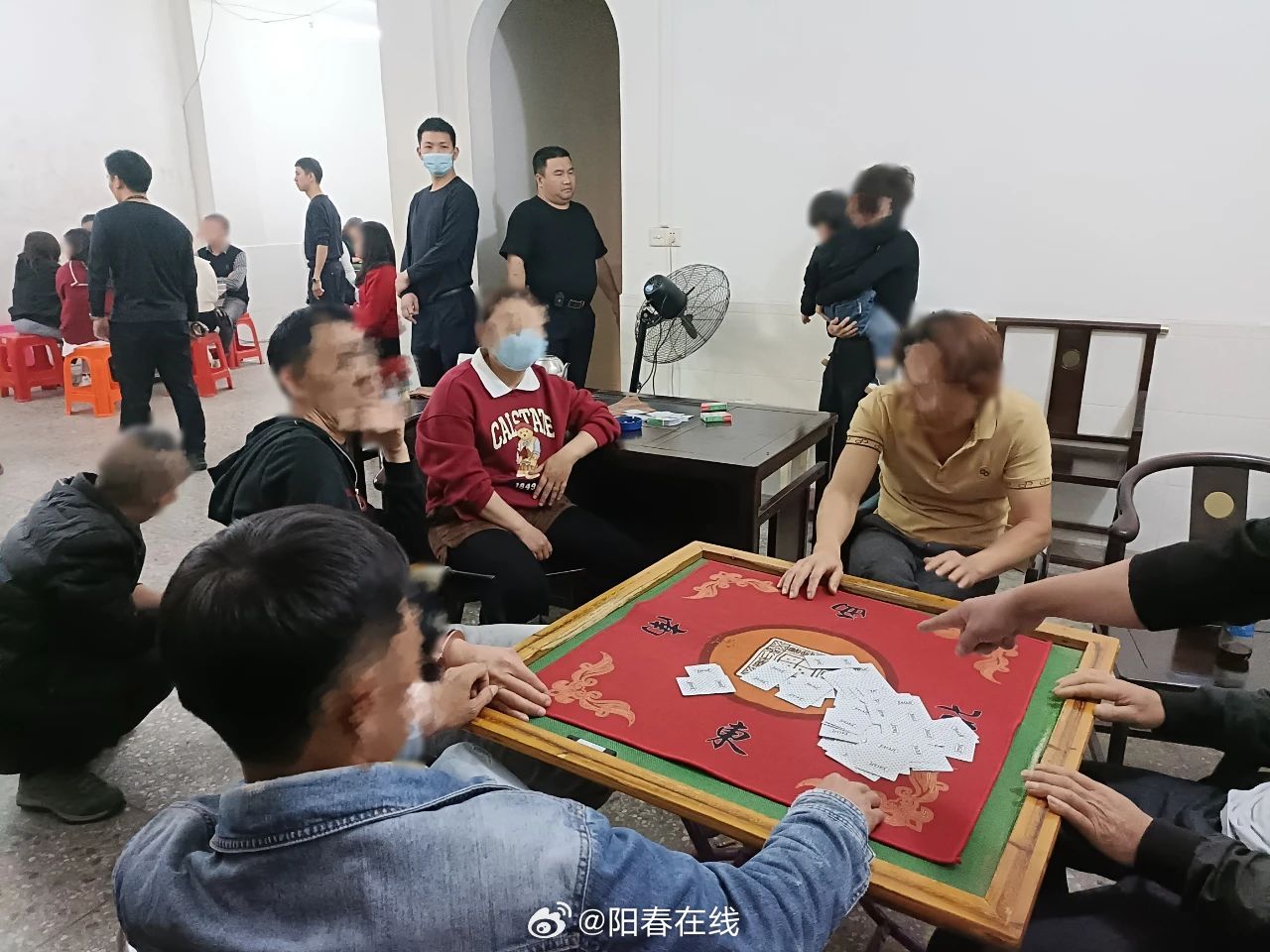 濠江論壇一肖一碼，揭示違法犯罪問題