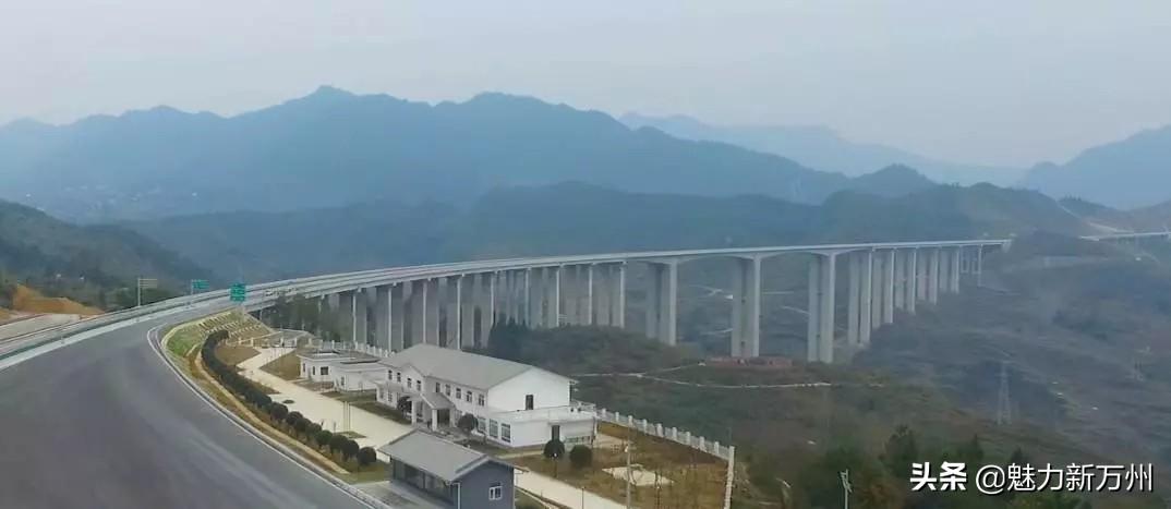 萬利高速公路最新圖片展示