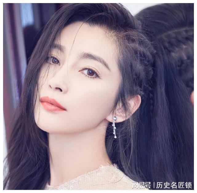 李冰冰最新,李冰冰最新動(dòng)態(tài)，閃耀娛樂圈的新篇章