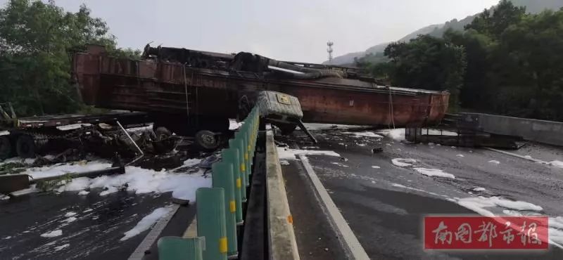 高速公路事故最新消息,高速公路事故最新消息