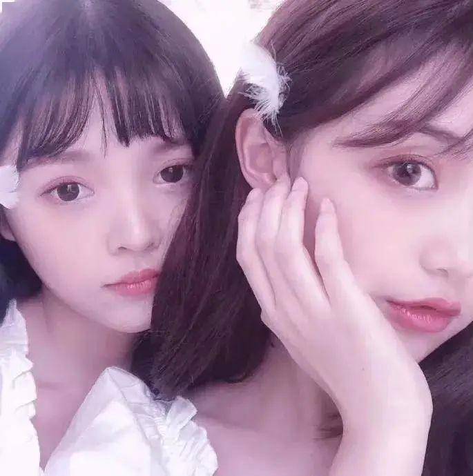 qq女生閨密頭像最新版,QQ女生閨密頭像最新版，時尚潮流與情感表達的新選擇