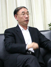 山煤集團張選明最新任,山煤集團新任領導張選明的戰略展望與領導風采