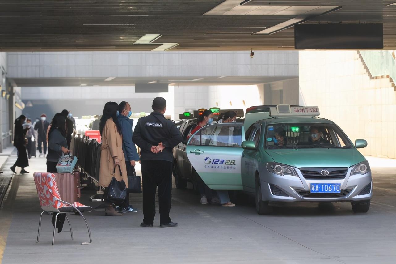 鄭州出租車最新消息,鄭州出租車最新消息，行業(yè)變革與發(fā)展動(dòng)態(tài)