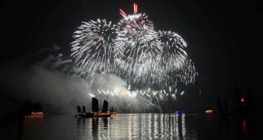 煙花爆炸最新,煙花爆炸最新動態及其影響