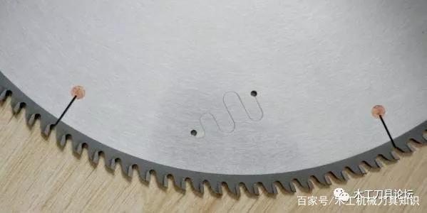最新電鋸片,最新電鋸片，技術革新與應用展望