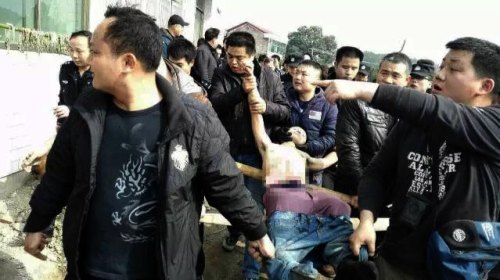 瀘溪最新砍人,瀘溪最新砍人事件，深度探究與反思