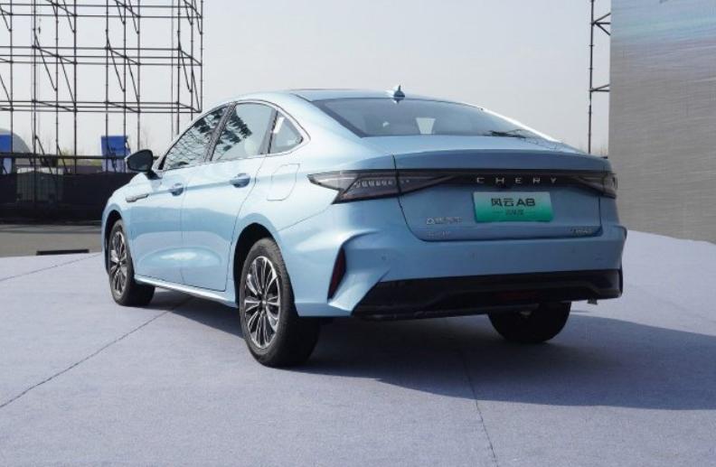 最新a8什么時候上市,最新A8轎車上市時間及市場展望