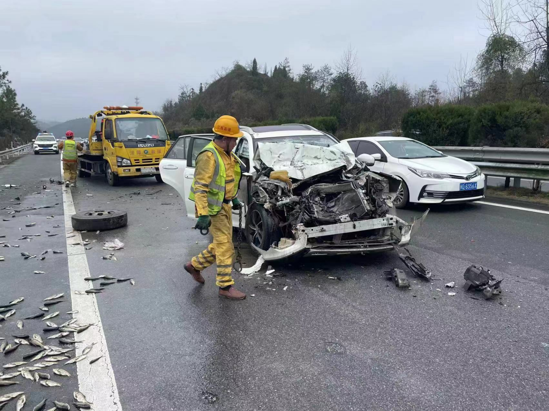 牡丹江車禍最新消息,牡丹江車禍最新消息，事故現場與后續救援的進展