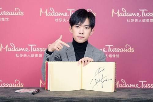 三小只最新合照,三小只最新合照，青春活力的見(jiàn)證
