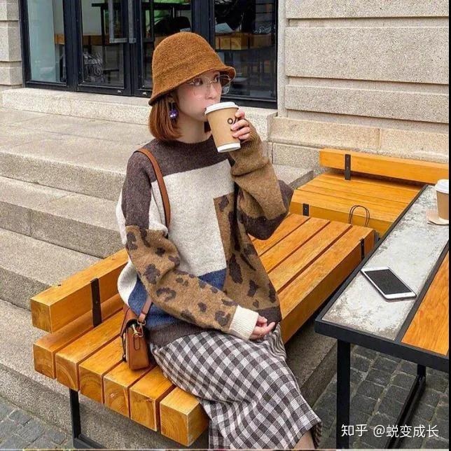 最新搭配女裝,最新搭配女裝，時(shí)尚潮流引領(lǐng)者