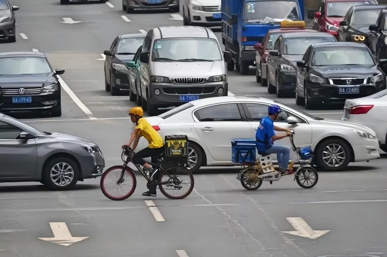 最新大貨車,最新大貨車，技術(shù)革新與運輸效率的提升